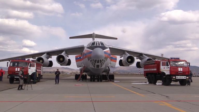 Кадры взлета пропавшего при тушении лесных пожаров под Иркутском Ил-76 Кадры взлета пропавшего при тушении лесных пожаров под Иркутском Ил-76