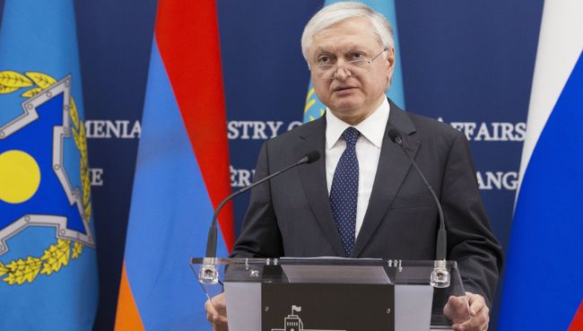 Министр иностранных дел Армении Эдвард Налбандян. Архивное фото