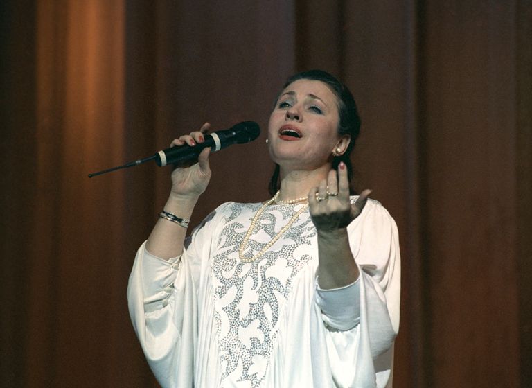 Певица Валентина Толкунова Певица Валентина Толкунова
