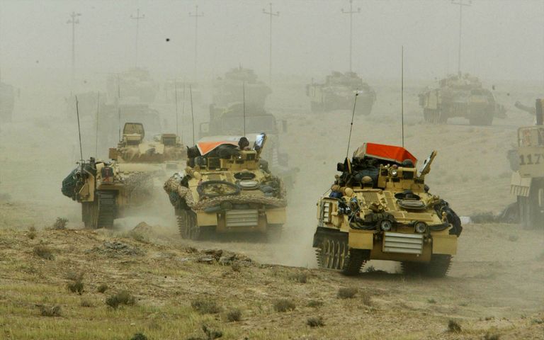 Британские танки в Ираке. 22 марта 2003 года Британские танки в Ираке. 22 марта 2003 года