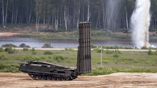 Российская система ПВО С-300ВМ Антей-2500 Российская система ПВО С-300ВМ Антей-2500