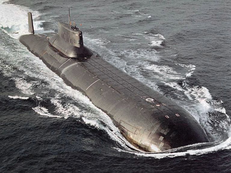 Российская подводная лодка проекта 941 Акула 