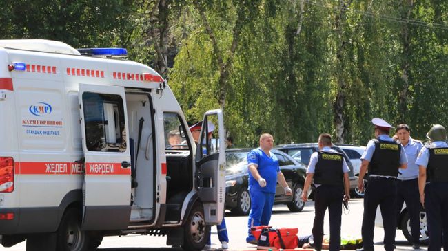 Автомобиль скорой помощи в Казахстане. Архивное фото Автомобиль скорой помощи в Казахстане. Архивное фото