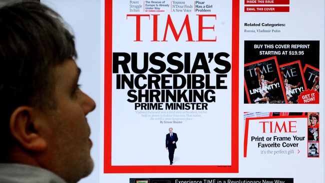Обложка журнала Time на экране монитора Обложка журнала Time на экране монитора