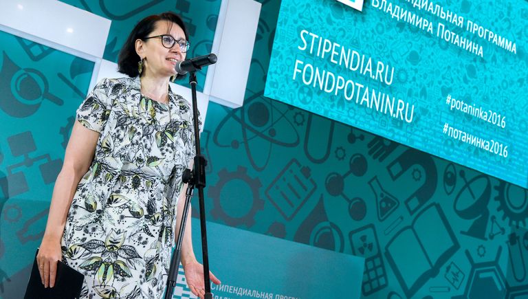 Оксана Орачева не сомневается в том, что Школа изменит жизнь ее участников Оксана Орачева не сомневается в том, что Школа изменит жизнь ее участников