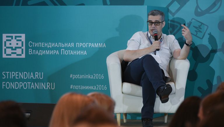 Магистр игры Что? Где? Когда? Максим Поташев рассказал слушателям об алгоритме принятия решений Магистр игры Что? Где? Когда? Максим Поташев рассказал слушателям об алгоритме принятия решений
