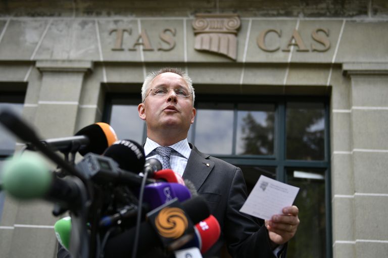 Генеральный секретарь Спортивного арбитражного суда (CAS) Матье Риб во время выступления перед прессой в Лозанне, Швейцария. 21 июля 2016 Генеральный секретарь Спортивного арбитражного суда (CAS) Матье Риб во время выступления перед прессой в Лозанне, Швейцария. 21 июля 2016