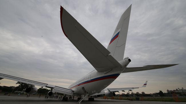 Самолет Ил-96 Специального летного отряда Россия. Архивное фото Самолет Ил-96 Специального летного отряда Россия. Архивное фото