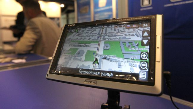 Автомобильный спутниковый ГЛОНАСС/GPS навигатор Сириус. Архивное фото Автомобильный спутниковый ГЛОНАСС/GPS навигатор Сириус. Архивное фото