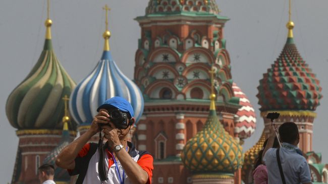 Эксперты прогнозируют рост потока иностранных туристов в Россию Эксперты прогнозируют рост потока иностранных туристов в Россию