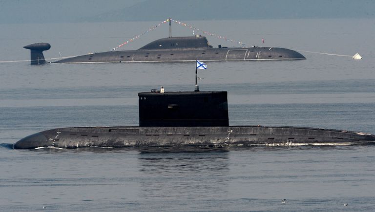 Празднование Дня ВМФ в городах России
