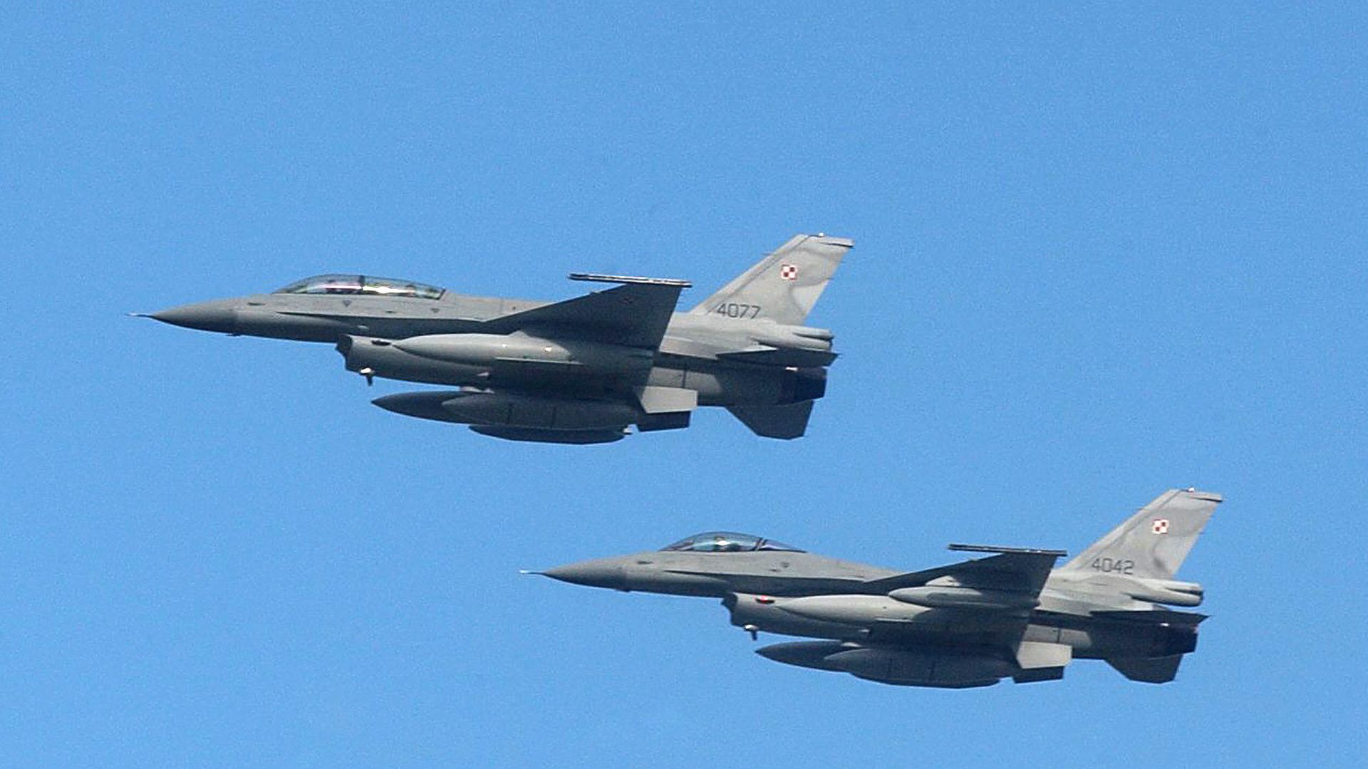 Пара истребителей F-16 ВВС Польши - РИА Новости, 1920, 10.09.2025