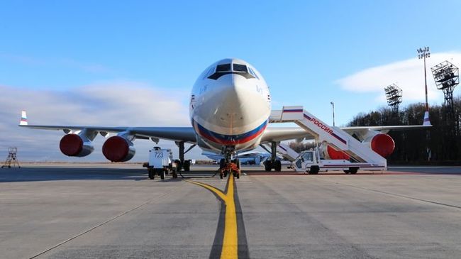 Самолет Ил-96-400. Архивное фото.