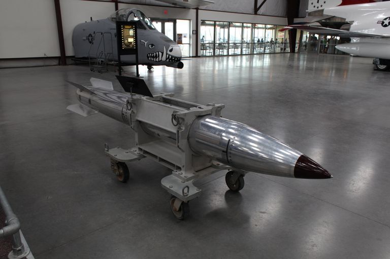 Ядерная бомба B61
