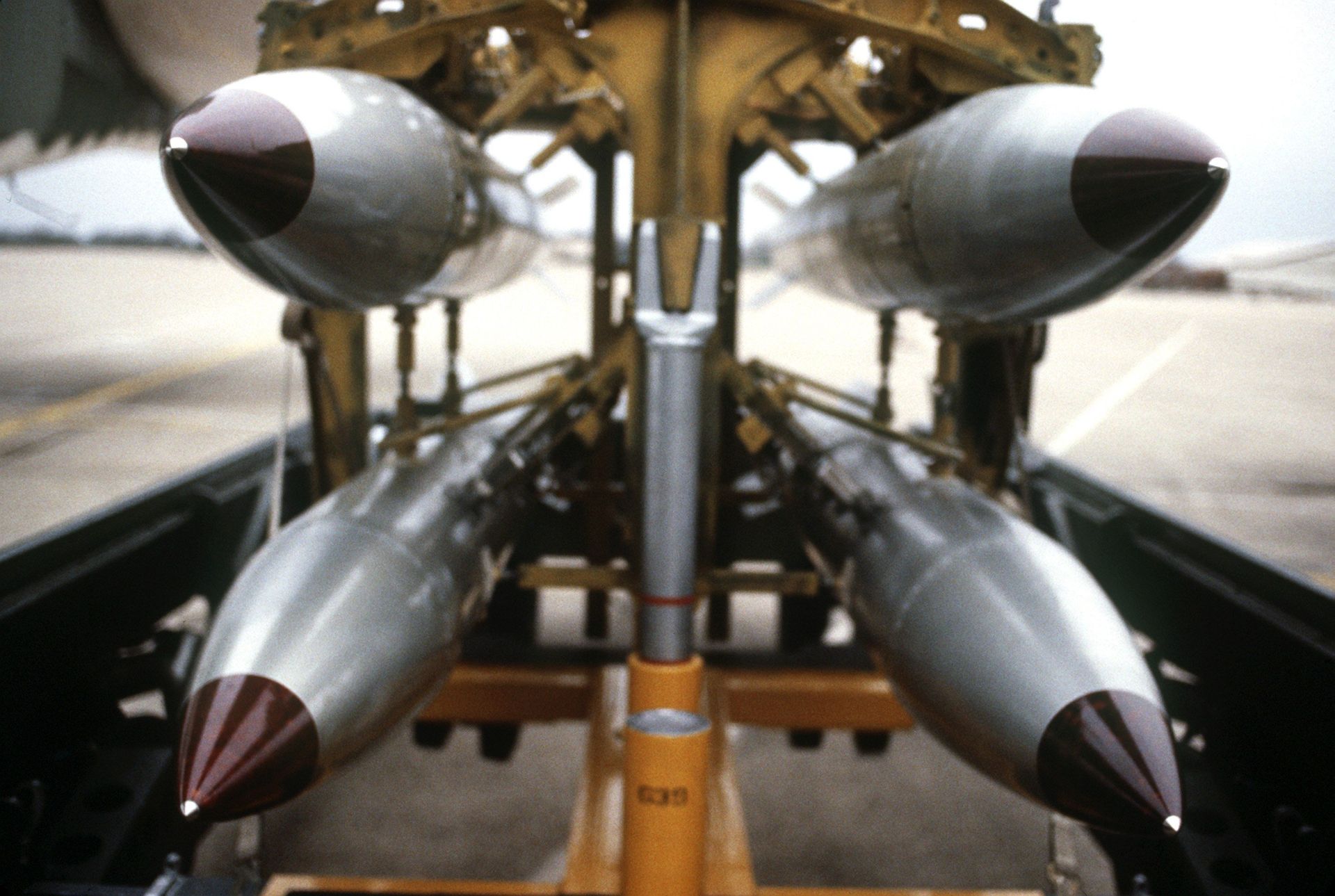 Ядерные бомбы B61 Ядерные бомбы B61 - РИА Новости, 1920, 27.04.2024