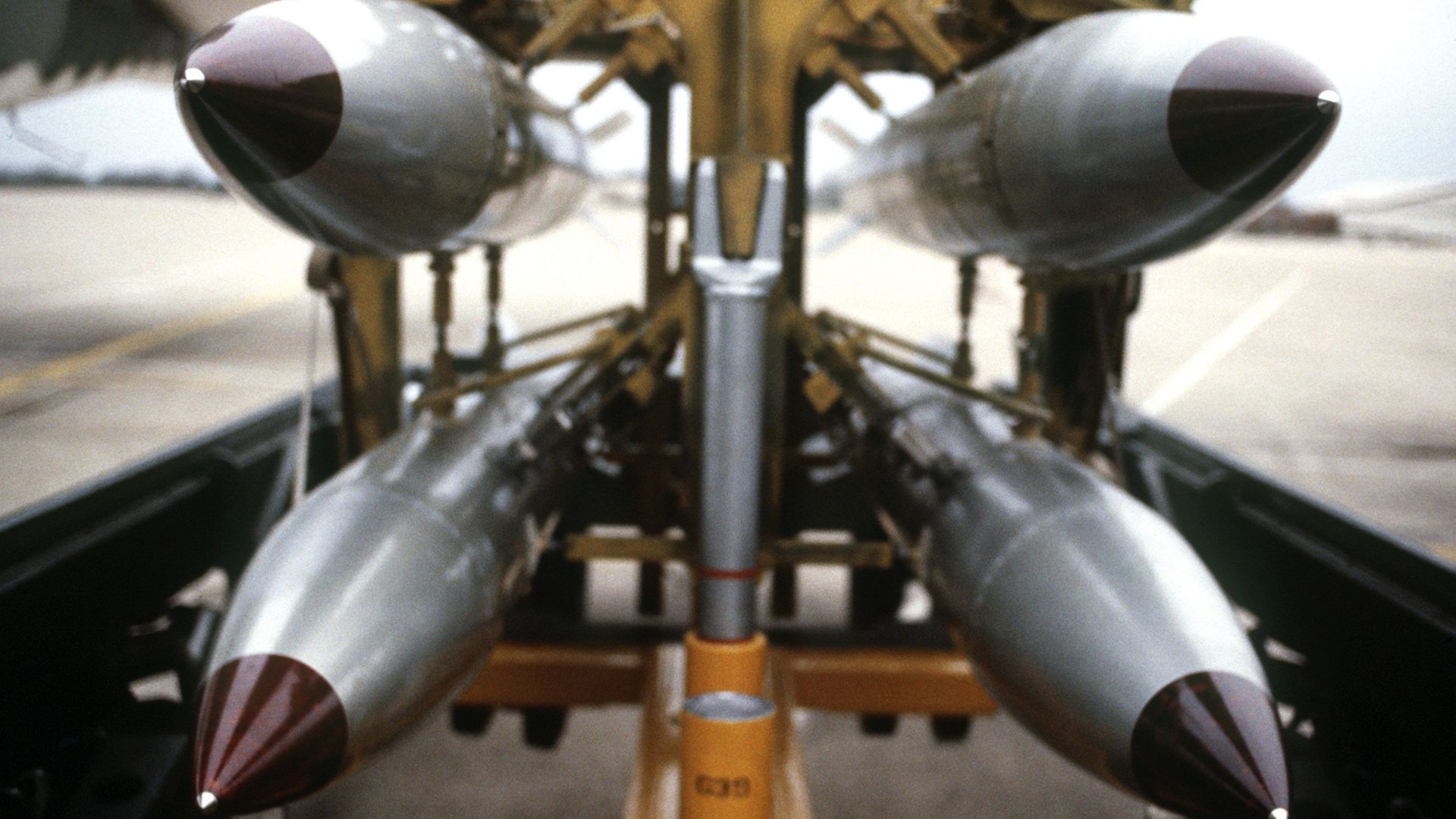 Ядерные бомбы B61 Ядерные бомбы B61 - РИА Новости, 1920, 13.12.2021