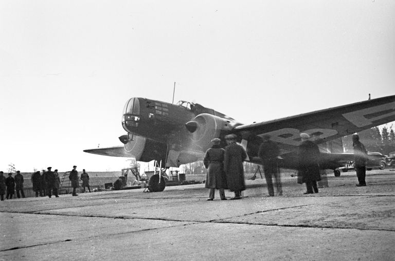 Модифицированный самолет ДБ-3 (ЦКБ-30) Модифицированный самолет ДБ-3 (ЦКБ-30)