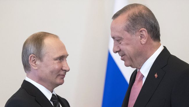 Президент России Владимир Путин и президент Турции Реджеп Тайип Эрдоган во время встречи в Санкт-Петербурге. 9 августа 2016