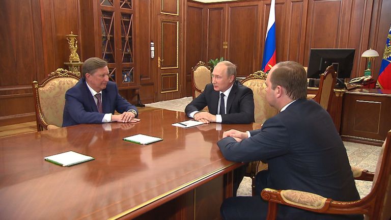 С пониманием отношусь к вашему желанию – Путин об отставке Иванова