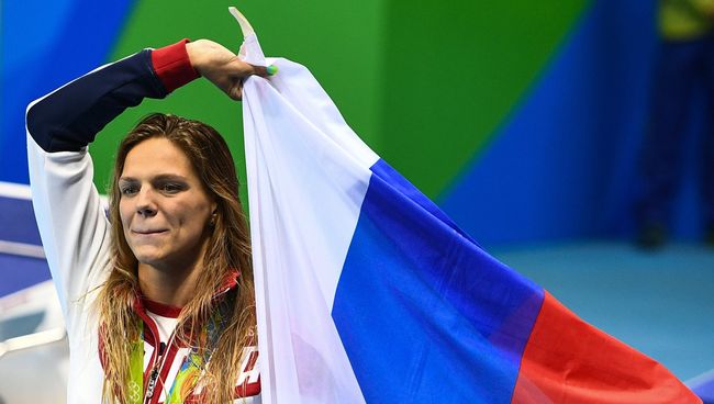 Юлия Ефимова, завоевавшая серебряную медаль в плавании на 200 метров брассом на Олимпиаде-2016 Юлия Ефимова, завоевавшая серебряную медаль в плавании на 200 метров брассом на Олимпиаде-2016