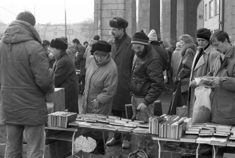 Книжный рынок в Москве Книжный рынок в Москве