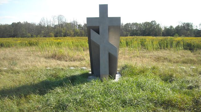 Памятник красноармейцам, погибшим в 20-е годы XX века в Польше Памятник красноармейцам, погибшим в 20-е годы XX века в Польше