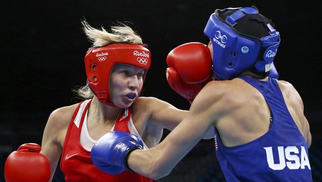 Российская боксерша Анастасия Белякова во время Олимпийских игр в Рио-де-Жанейро. 15 августа 2016