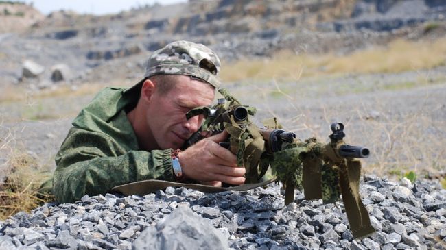 Боец спецподразделения народной милиции ДНР. Архивное фото