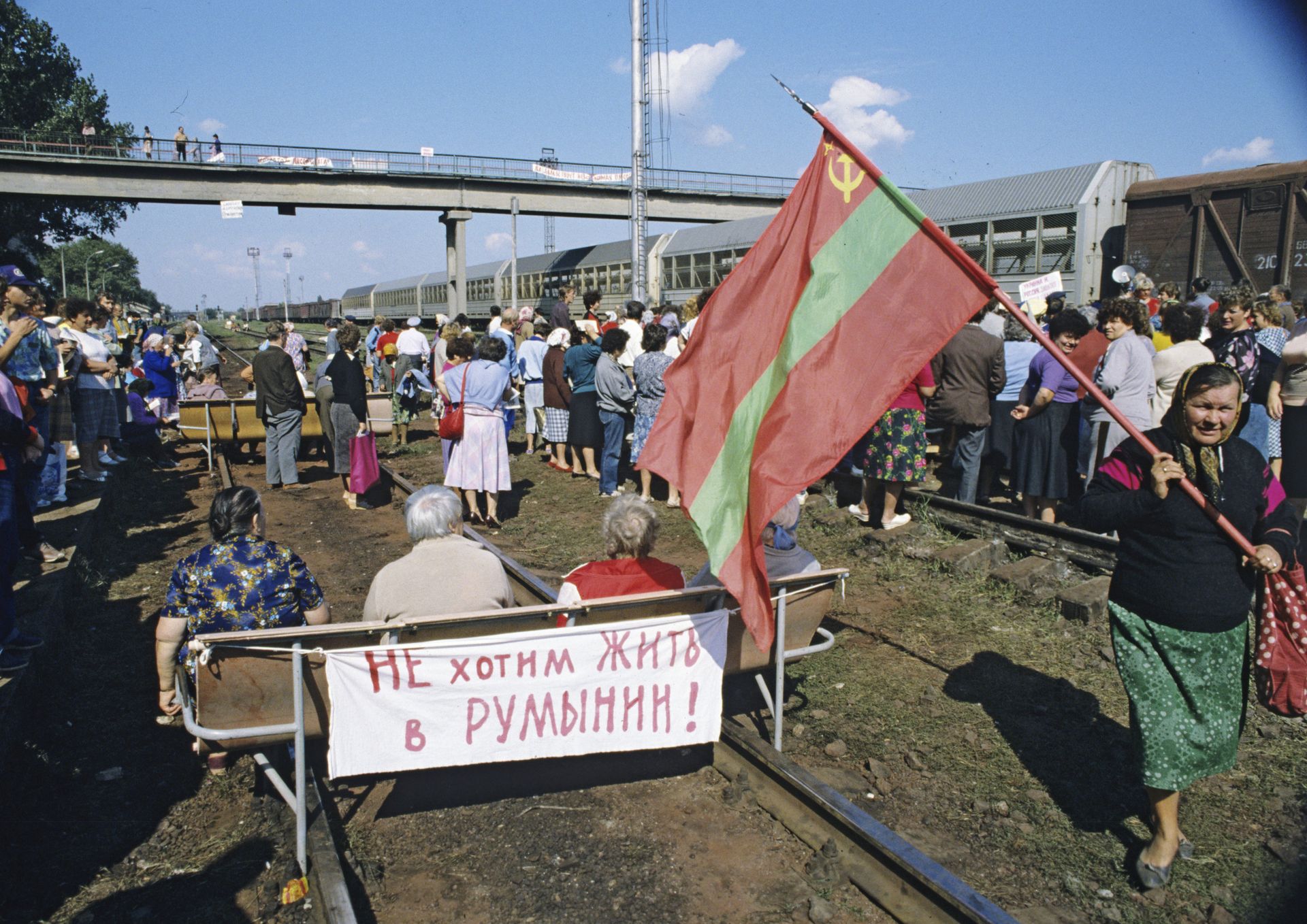 Митинг на железнодорожном разъезде в Тирасполе Митинг на железнодорожном разъезде в Тирасполе - РИА Новости, 1920, 15.07.2025