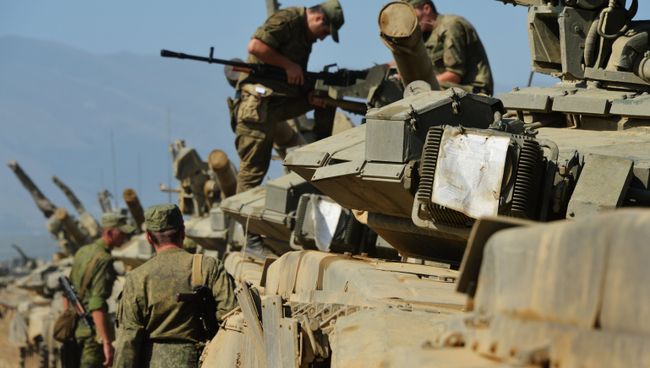 Военнослужащие российской армии. Архивное фото Военнослужащие российской армии. Архивное фото
