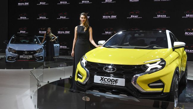 Автомобиль Lada Xcode. Архивное фото Автомобиль Lada Xcode. Архивное фото