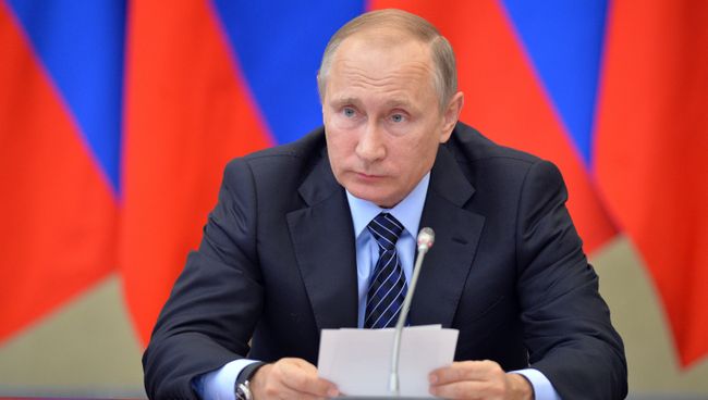 Владимир Путин на заседании президиума Госсовета О мерах по повышению инвестиционной привлекательности санаторно-курортного комплекса в Российской Федерации в Алтайском крае. 26 августа 2016 Владимир Путин на заседании президиума Госсовета О мерах по повышению инвестиционной привлекательности санаторно-курортного комплекса в Российской Федерации в Алтайском крае. 26 августа 2016