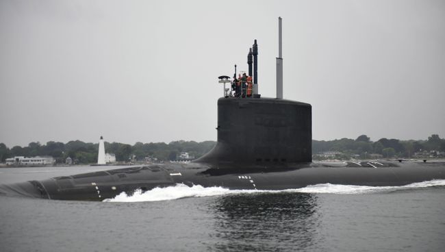 Новая подводная лодка стоимостью почти $3 млрд поступила на вооружение ВМС США Новая подводная лодка стоимостью почти $3 млрд поступила на вооружение ВМС США