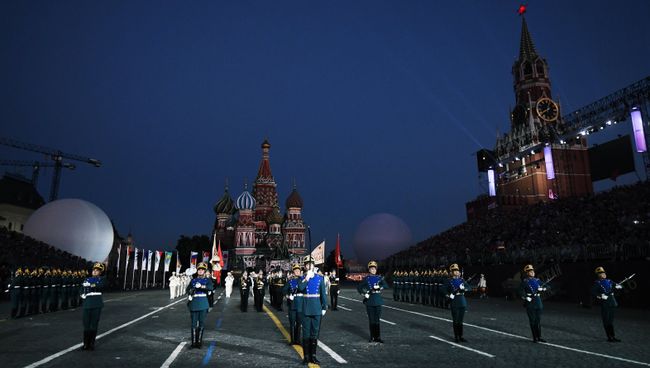 Церемония открытия Международного военно-музыкального фестиваля Спасская башня - 2016