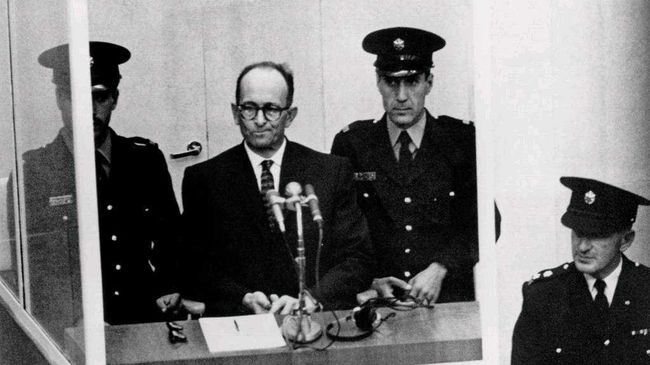 Суд над Адольфом Эйхманом в Израиле. 1961 год Суд над Адольфом Эйхманом в Израиле. 1961 год