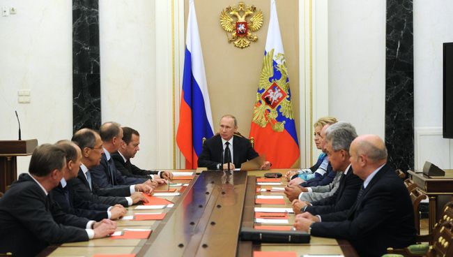 Президент РФ В. Путин провел заседание Совбеза РФ. Архивное фото Президент РФ В. Путин провел заседание Совбеза РФ. Архивное фото