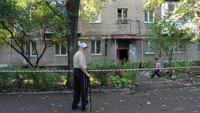 Жилое здание, поврежденное в результате обстрела Киевского района Донецка. Архивное фото Жилое здание, поврежденное в результате обстрела Киевского района Донецка. Архивное фото