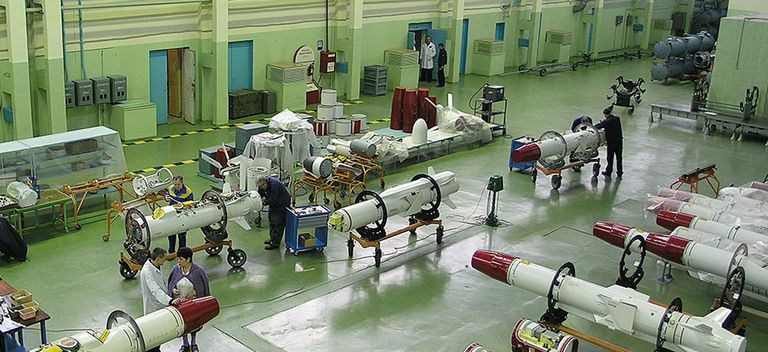 Производство ракет Корпорации Тактическое Ракетное Вооружение