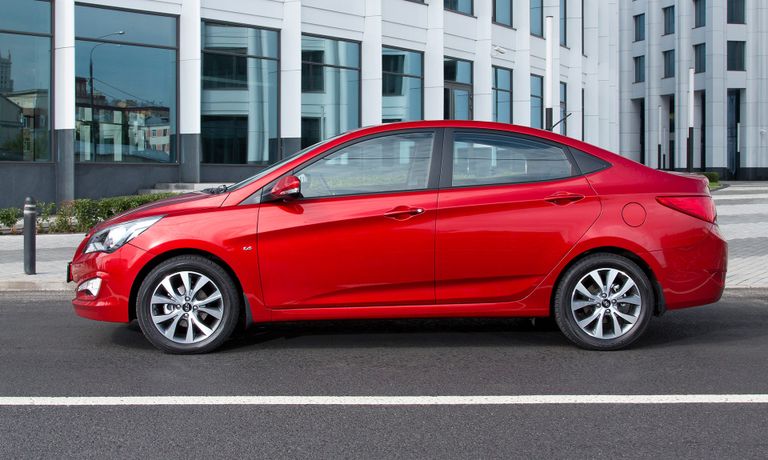 Автомобиль Hyundai Solaris Автомобиль Hyundai Solaris
