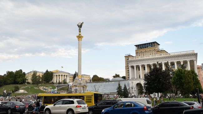 Площадь Независимости в Киеве. Архивное фото Площадь Независимости в Киеве. Архивное фото