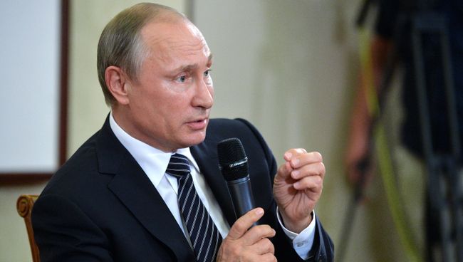 Президент РФ Владимир Путин на пресс-конференции по итогам саммита Группы двадцати G20 в Ханчжоу. 5 сентября 2016