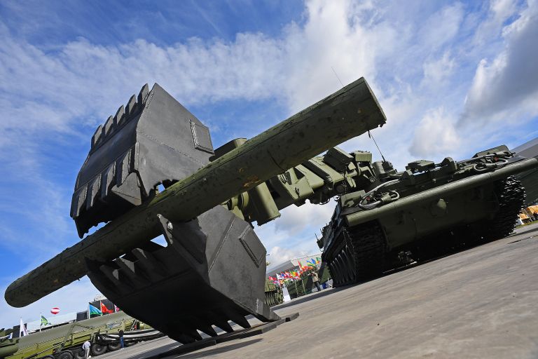 Инженерная машина разграждения ИМР-3 (ИМР-3М) 