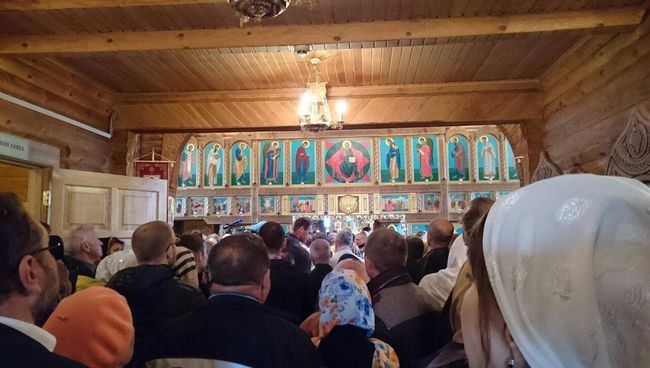 Патриарх Московский и всея Руси Кирилл в Троицком кафедральном соборе Анадыря