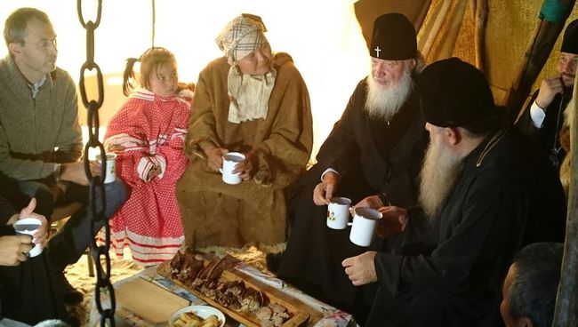 Патриарх Кирилл в оленеводческой бригаде на Чукотке
