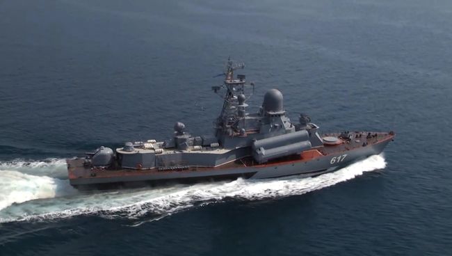 Корабли Черноморского флота и Каспийской флотилии во время стратегических командно-штабных учений Кавказ-2016. Архивное фото Корабли Черноморского флота и Каспийской флотилии во время стратегических командно-штабных учений Кавказ-2016. Архивное фото