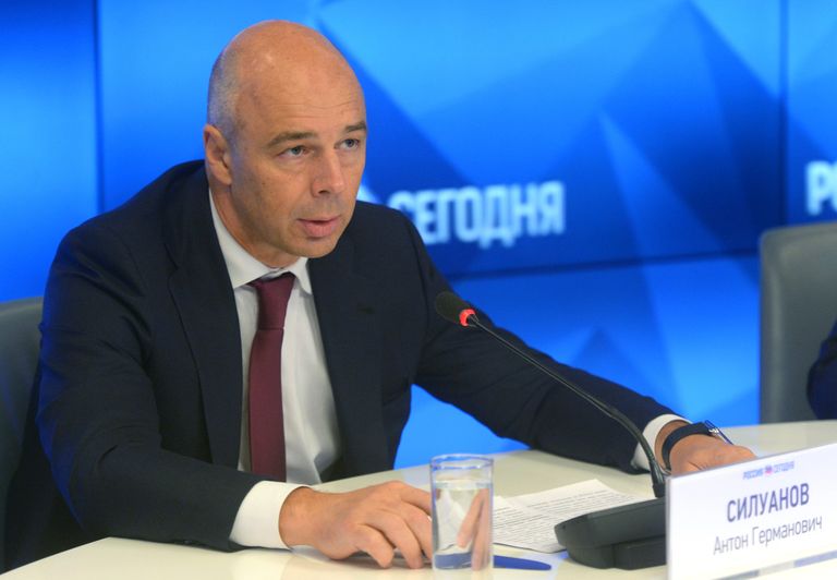 Министр финансов РФ Антон Силуанов во время брифинга О задолженности Украины перед Российской Федерацией в контексте реализации программы МВФ для Украины в Международном мультимедийном пресс-центре МИА Россия сегодня. 12 сентября 2016