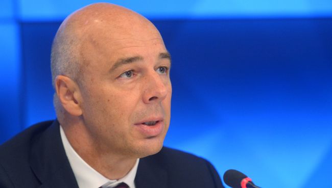 Министр финансов РФ Антон Силуанов во время брифинга О задолженности Украины перед Российской Федерацией в контексте реализации программы МВФ для Украины в Международном мультимедийном пресс-центре МИА Россия сегодня. 12 сентября 2016