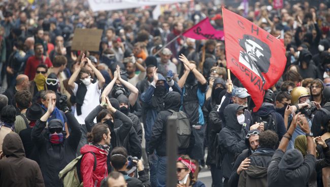 Акция протеста против реформы трудового законодательства в Париже. 15 сентября 2016 Акция протеста против реформы трудового законодательства в Париже. 15 сентября 2016