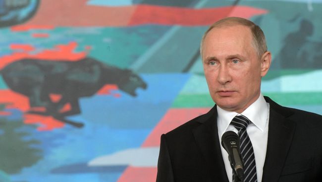 Рабочий визит президента РФ В. Путина в Киргизию. День второй Рабочий визит президента РФ В. Путина в Киргизию. День второй