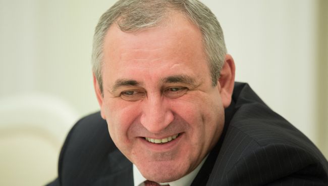 Секретарь Генерального совета партии Единая Россия, член Бюро высшего совета партии Единая Россия Сергей Неверов. Архивное фото